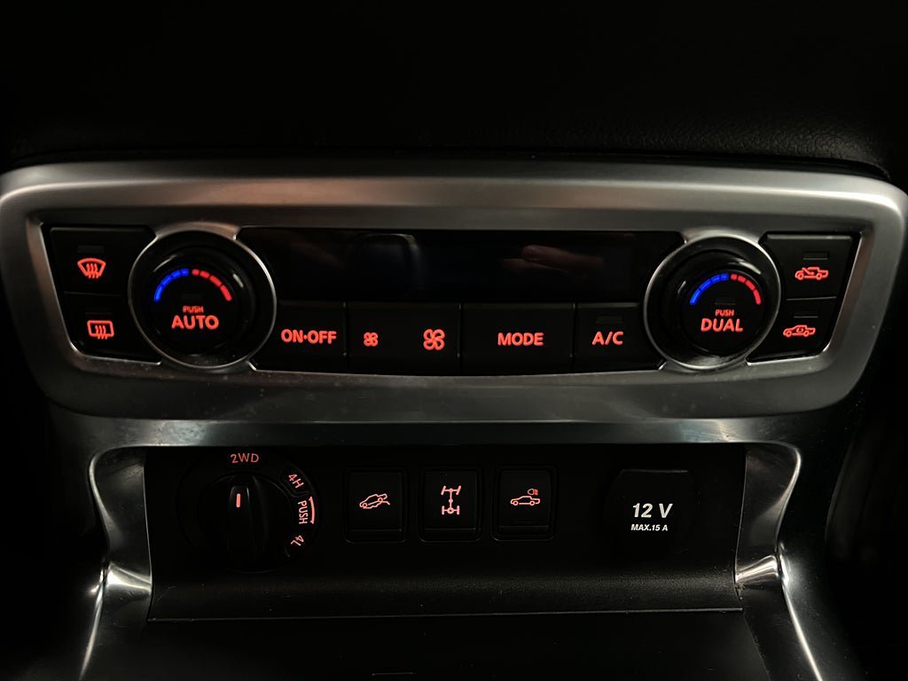 Vehicle Image 26