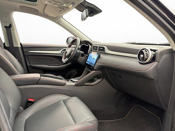 Vehicle Image 33