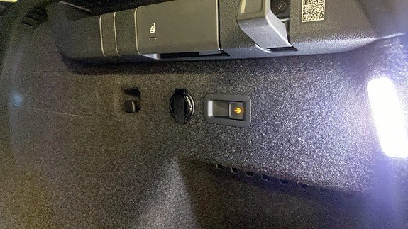 Vehicle Image 14