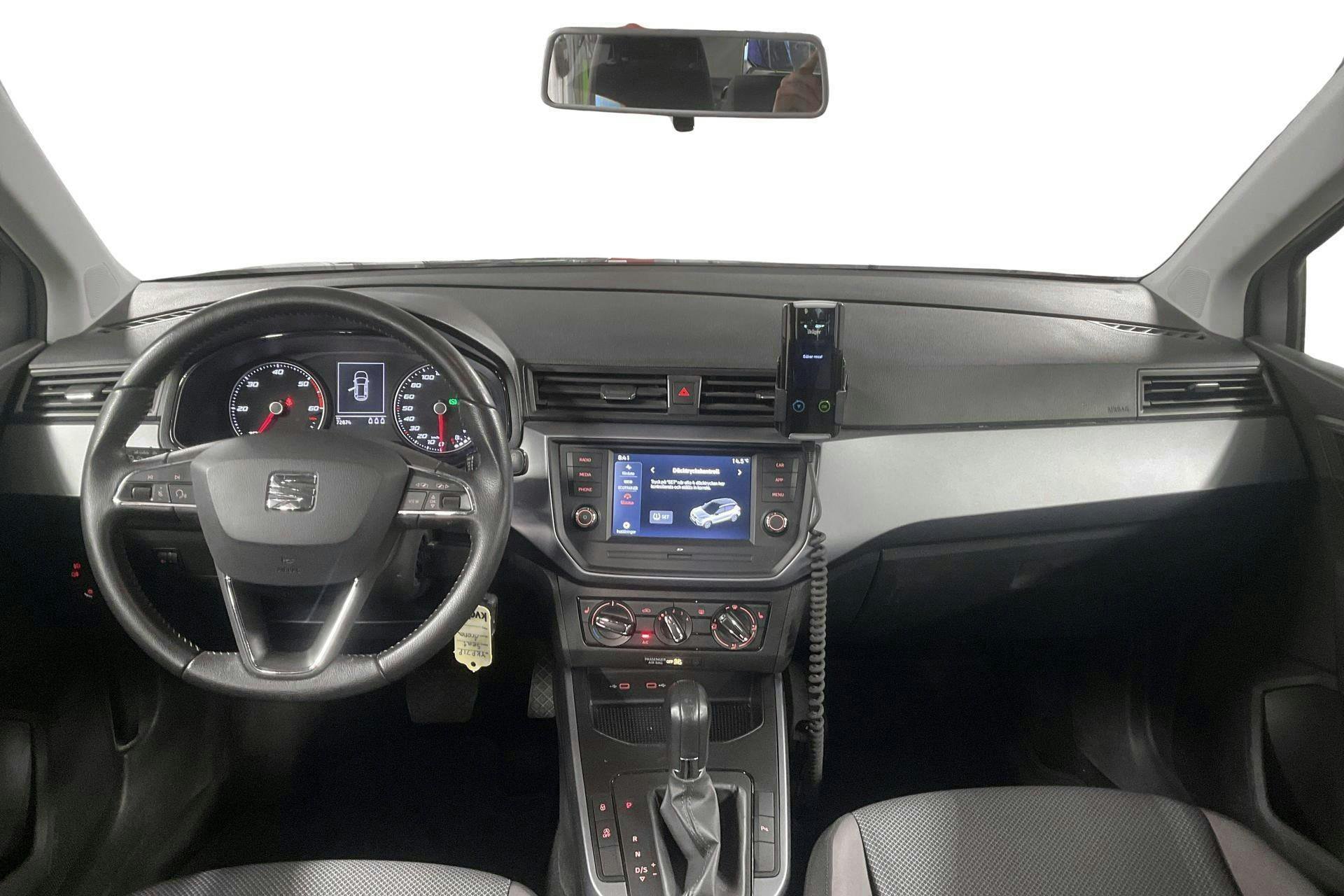 Vehicle Image 6