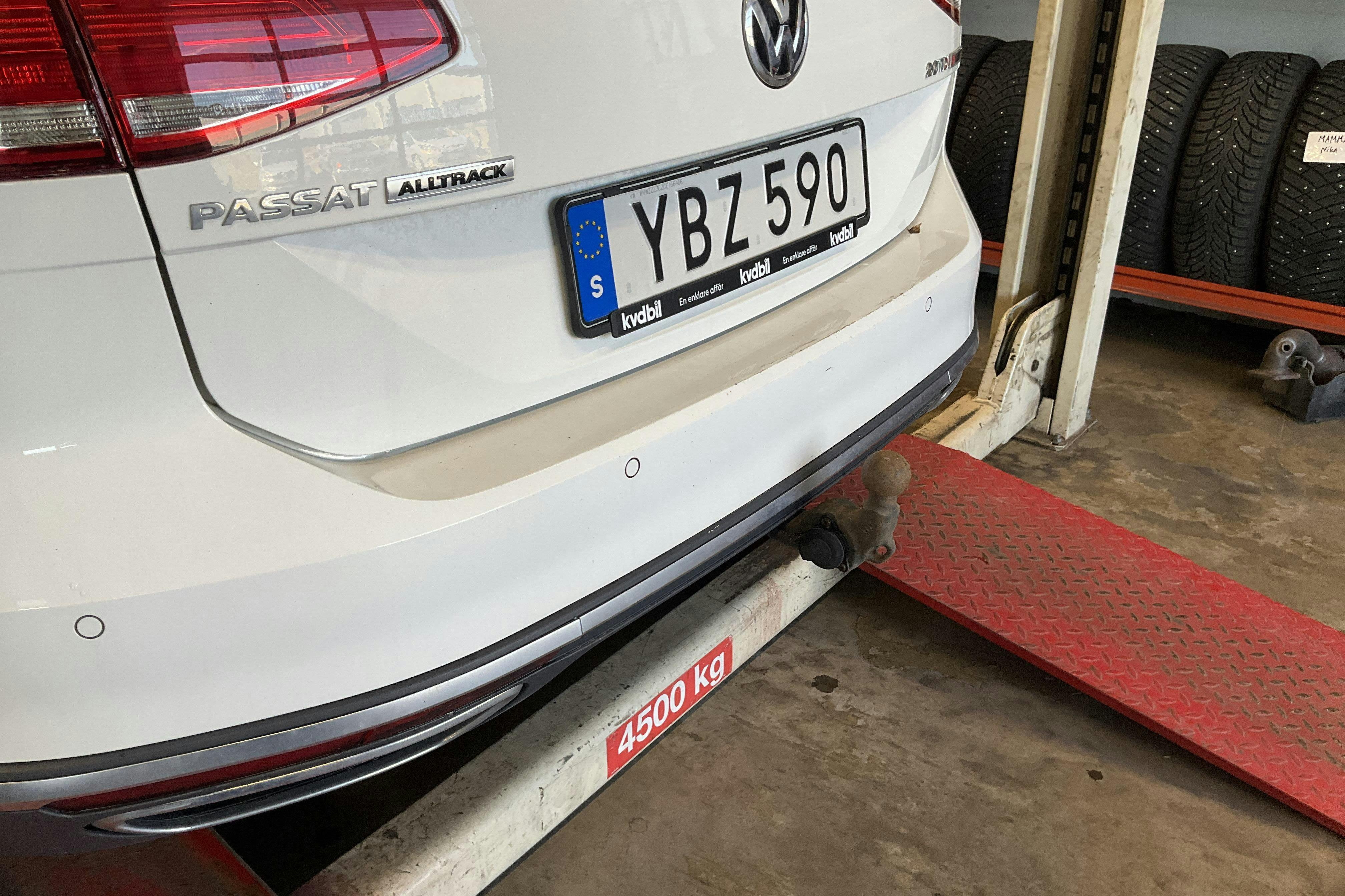 Vehicle Image 15