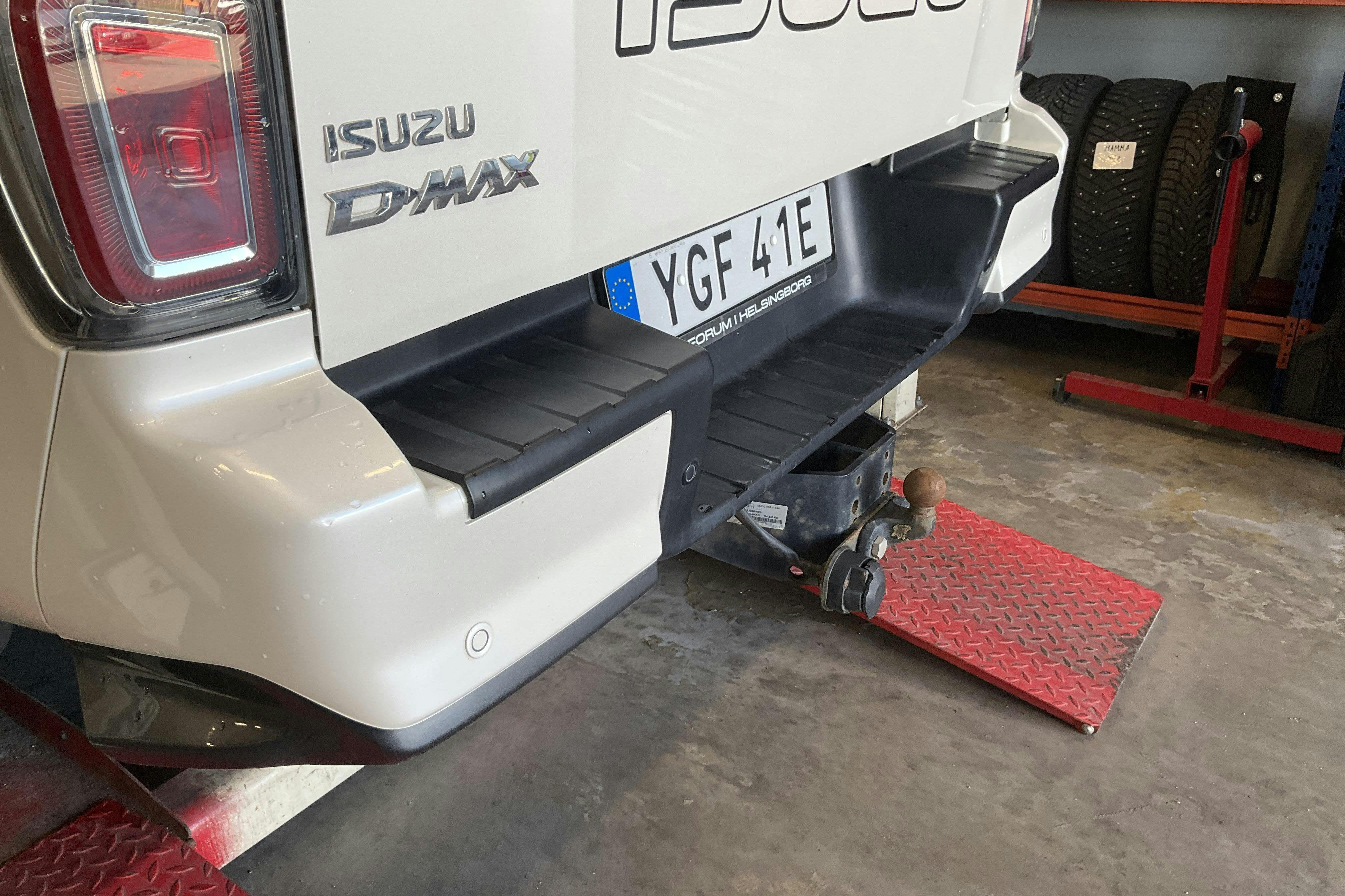 Vehicle Image 14
