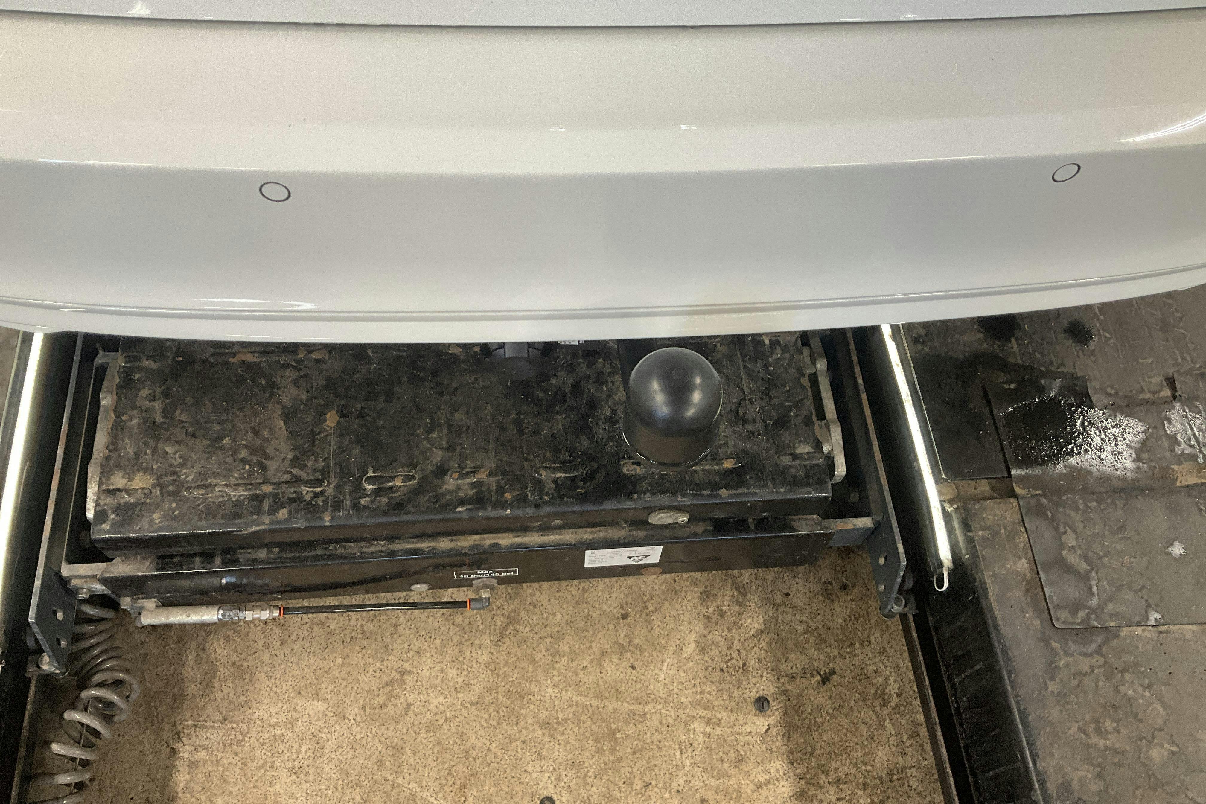 Vehicle Image 17