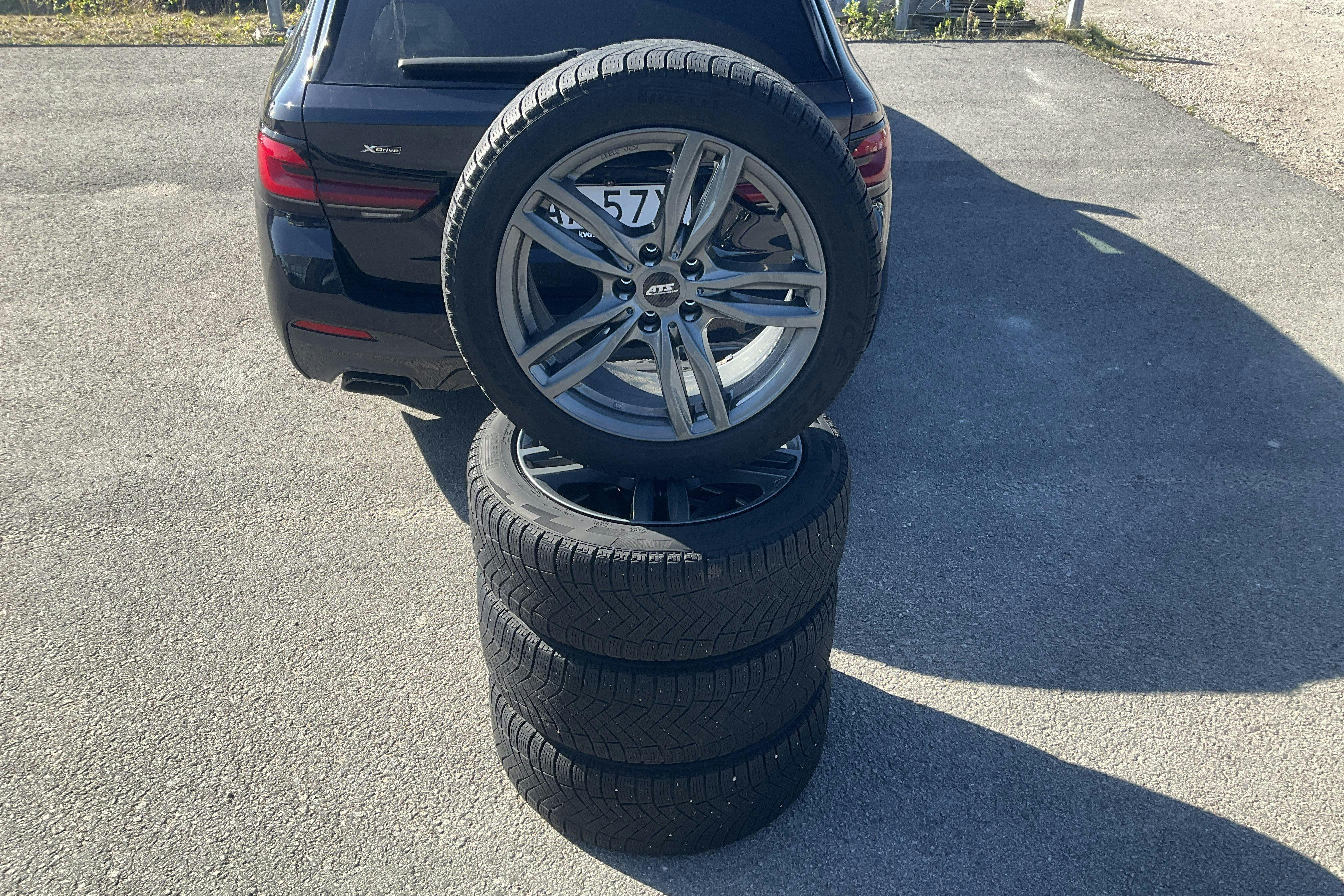 Vehicle Image 20