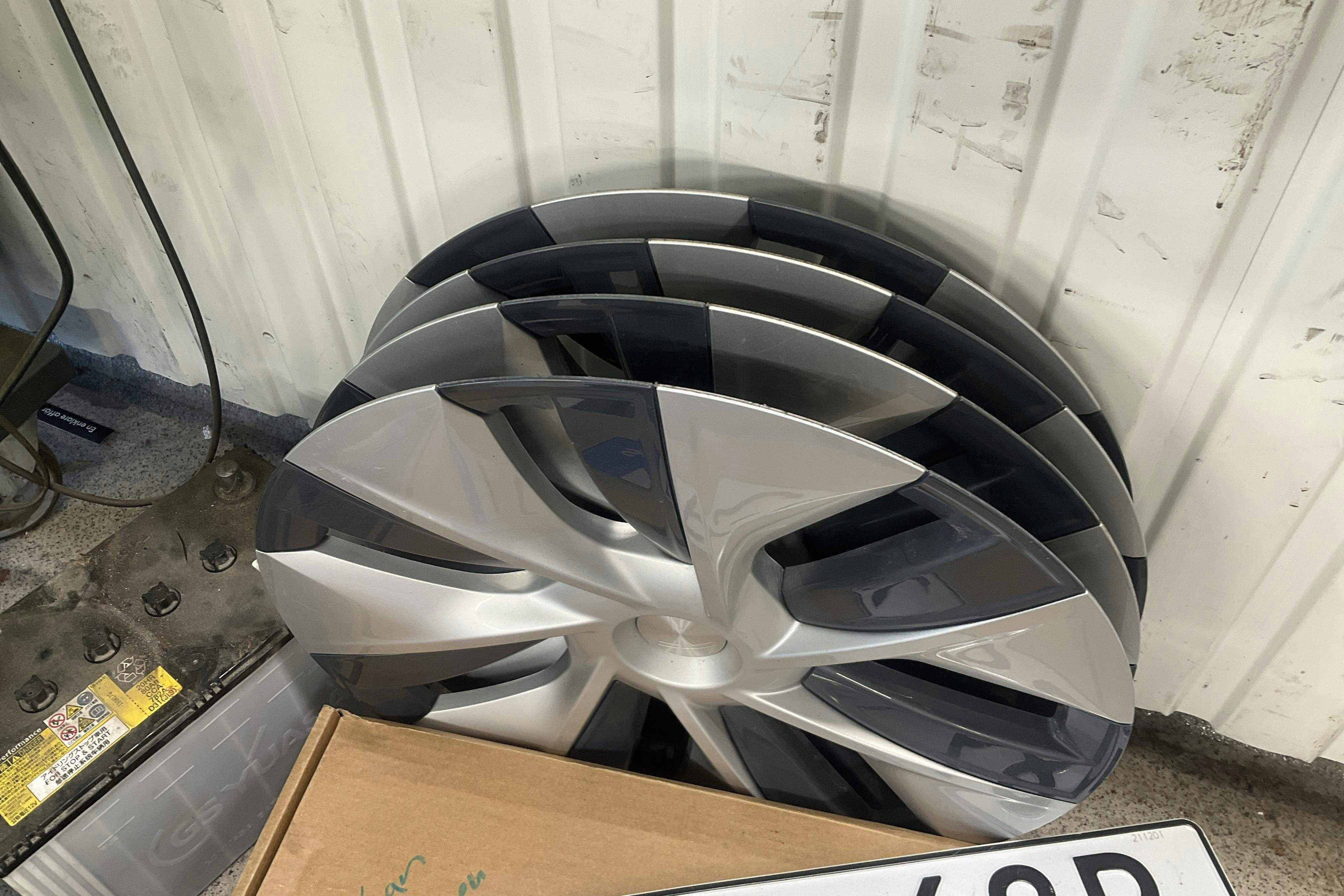 Vehicle Image 21