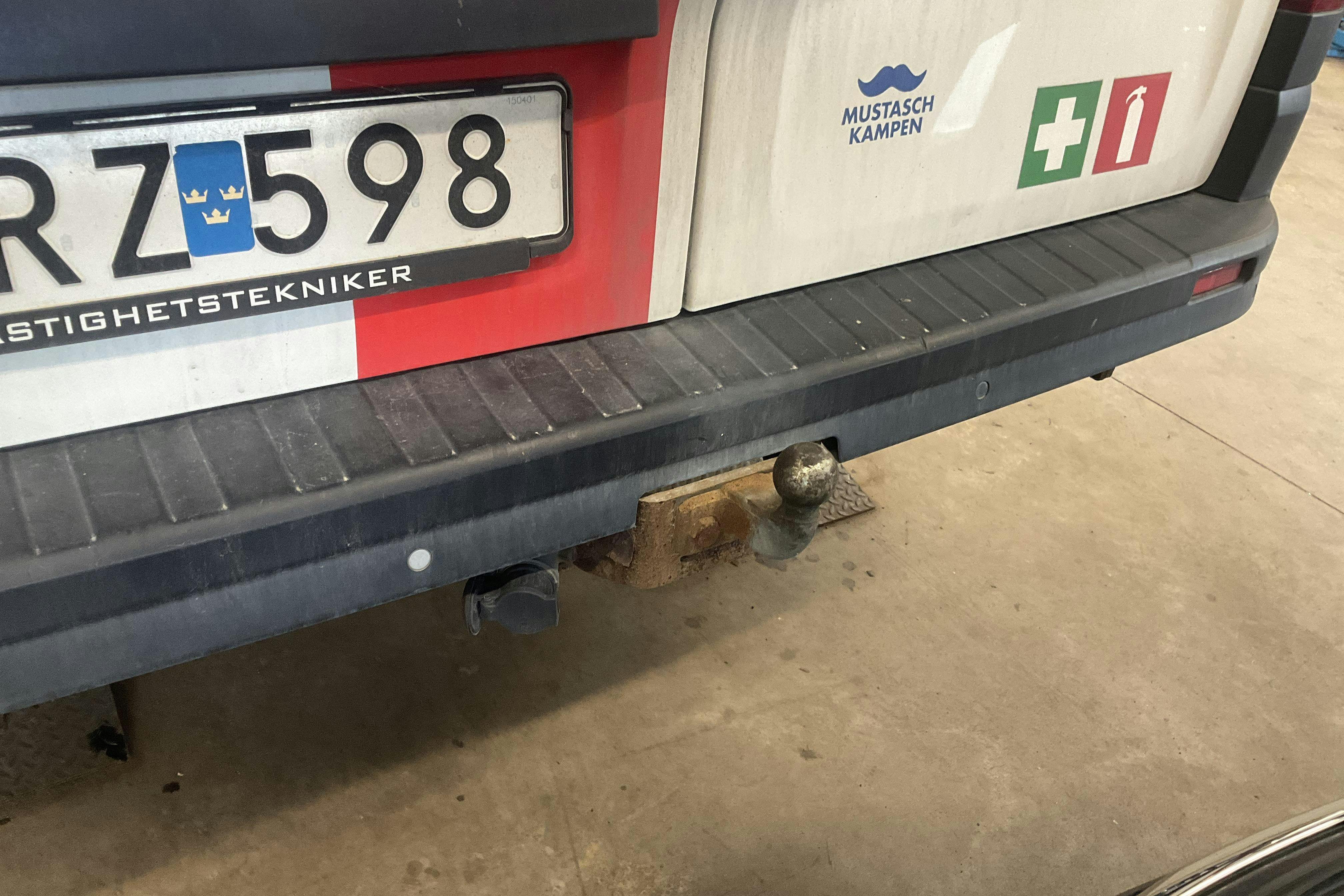 Vehicle Image 13