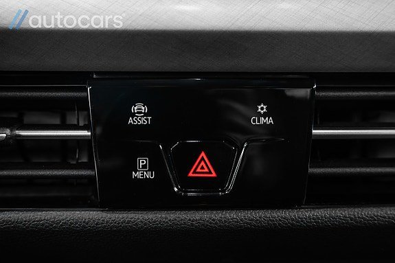Vehicle Image 28