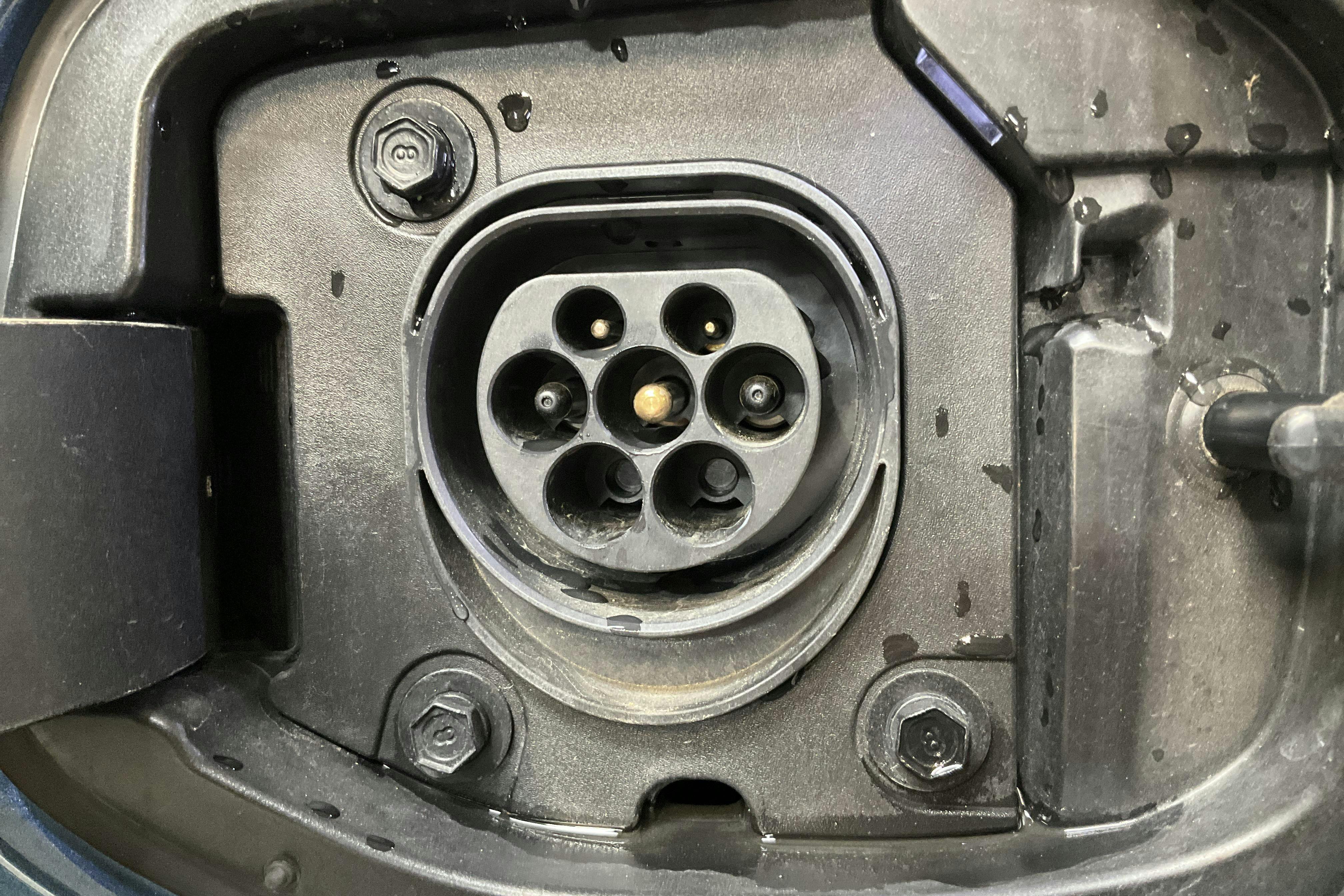 Vehicle Image 14