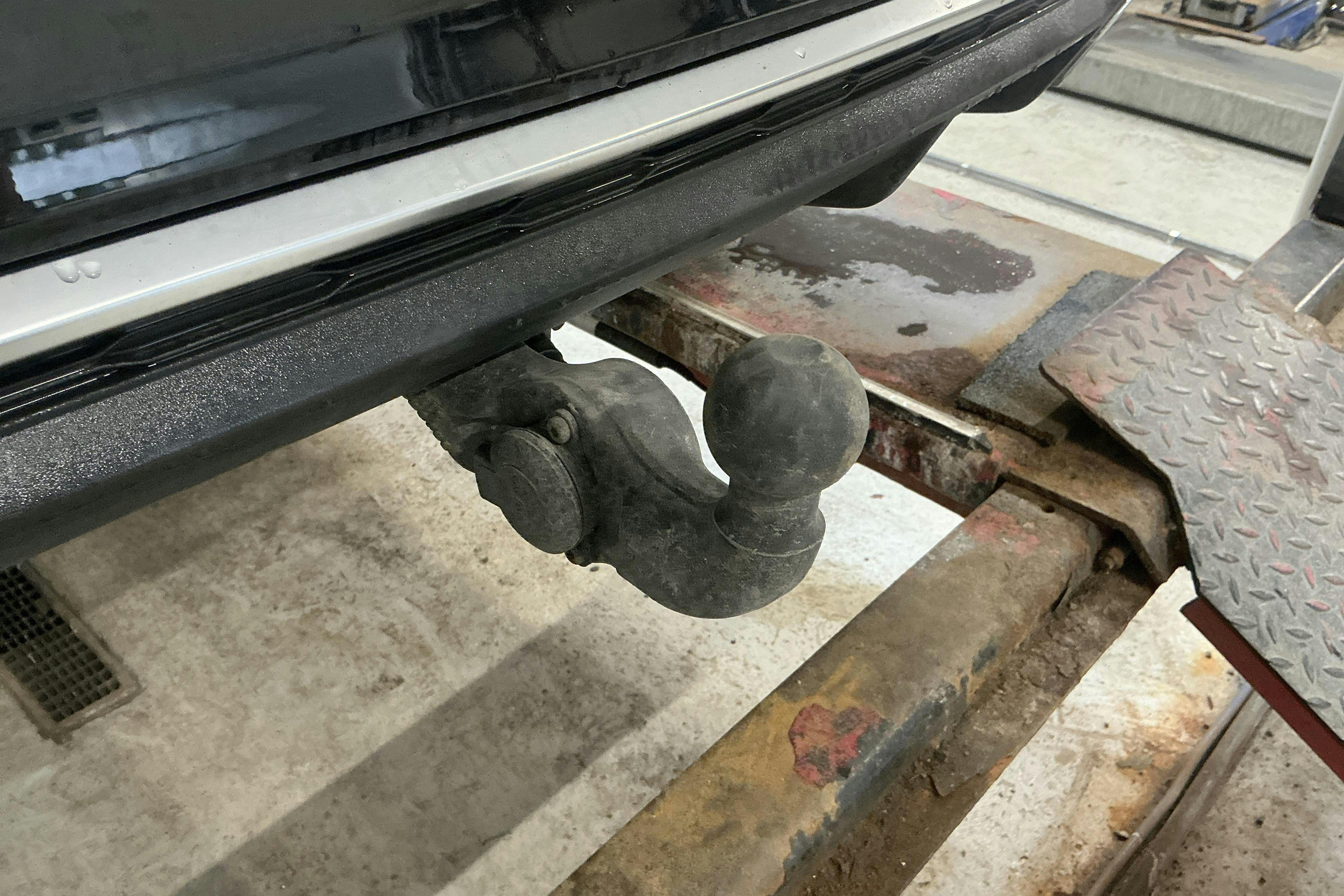 Vehicle Image 11