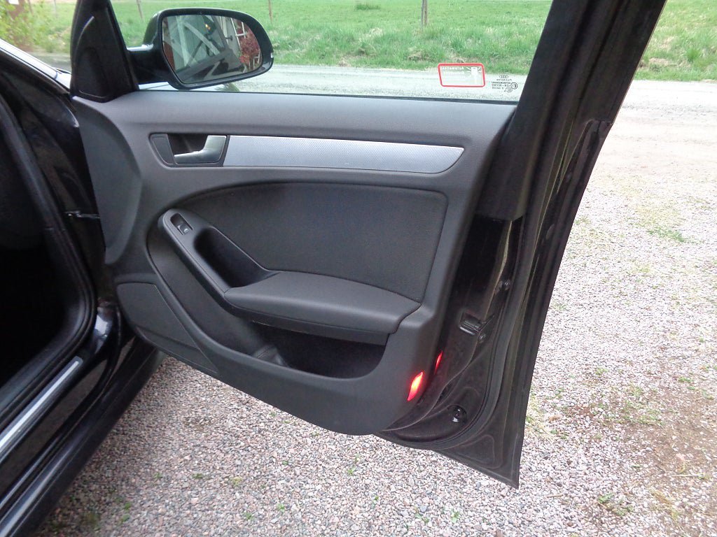 Vehicle Image 36