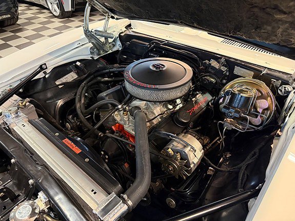 Vehicle Image 33