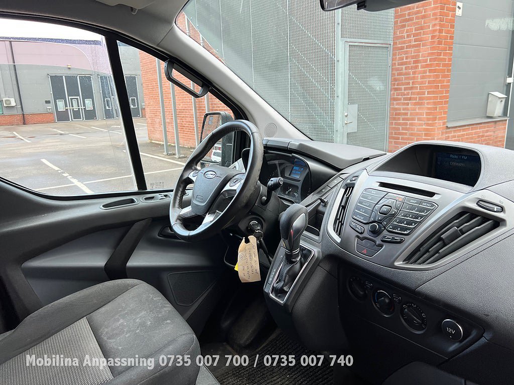 Vehicle Image 21