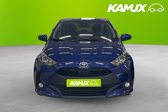 Vehicle Image 6