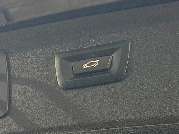 Vehicle Image 27