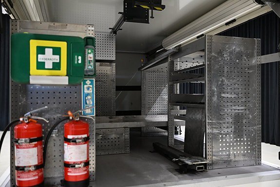 Vehicle Image 9