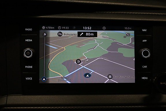 Vehicle Image 24
