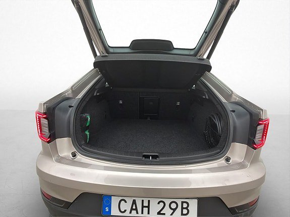 Vehicle Image 28
