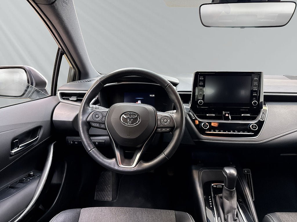 Vehicle Image 10