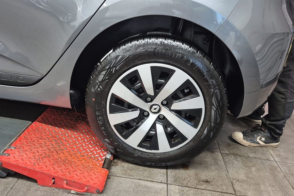 Vehicle Image 20