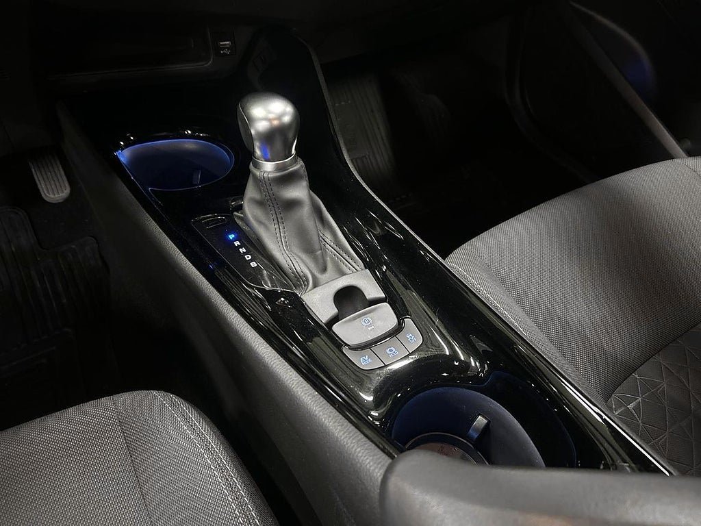 Vehicle Image 18
