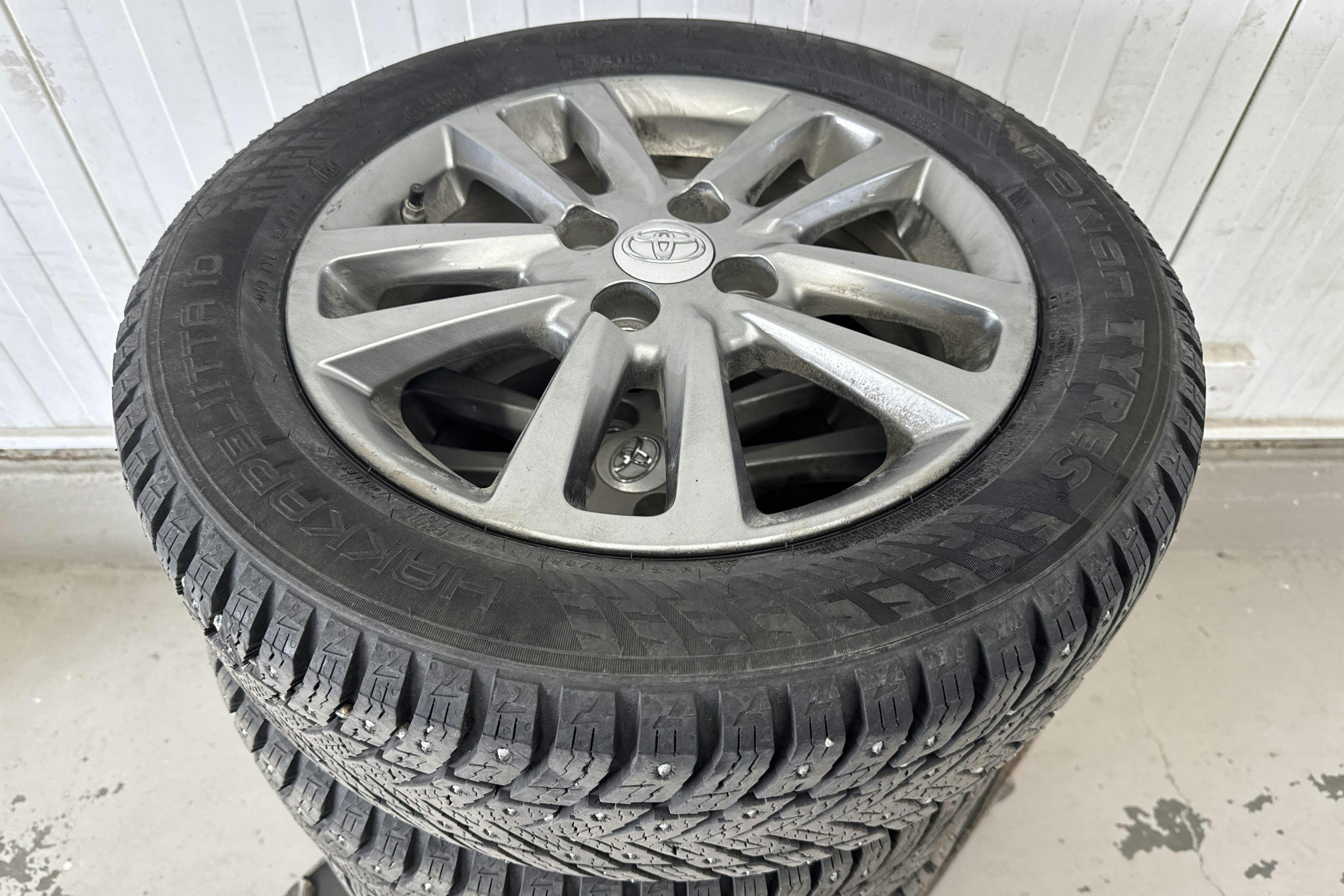 Vehicle Image 15