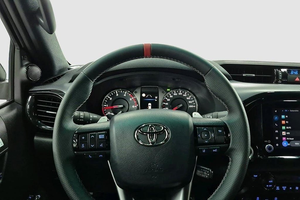 Vehicle Image 10