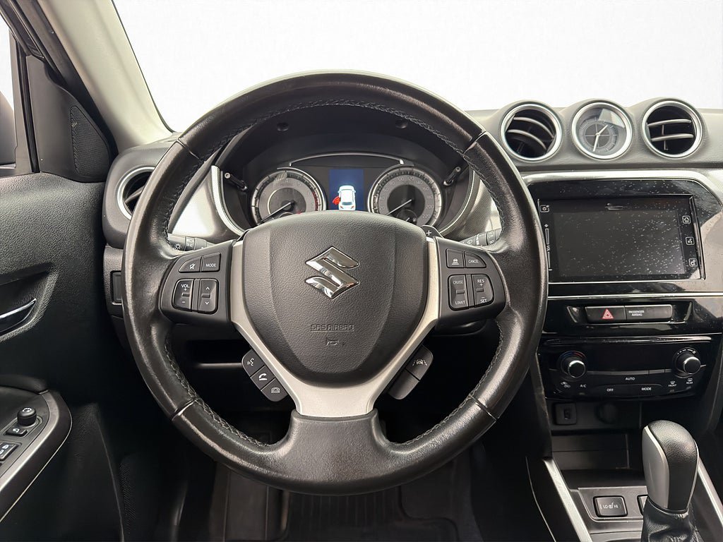 Vehicle Image 13