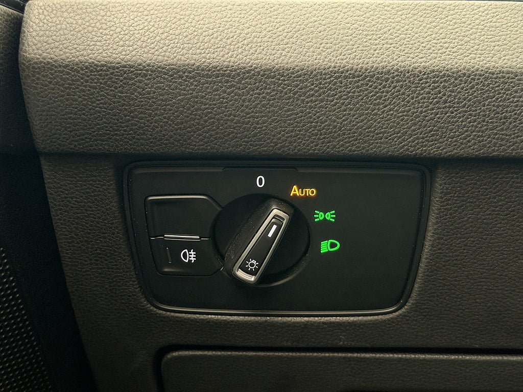Vehicle Image 27
