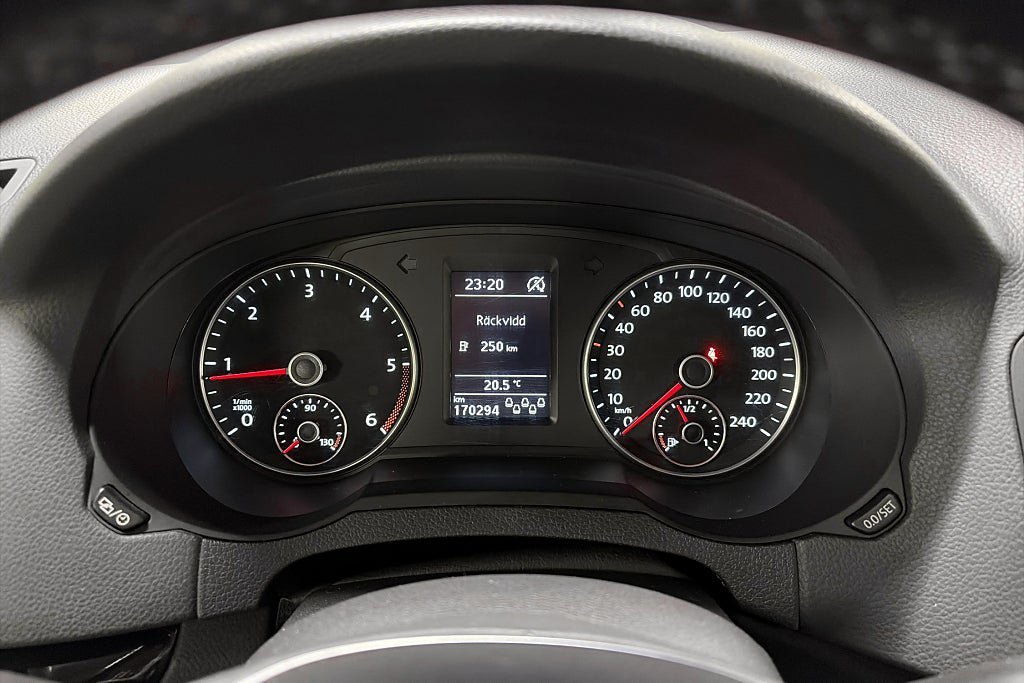Vehicle Image 23