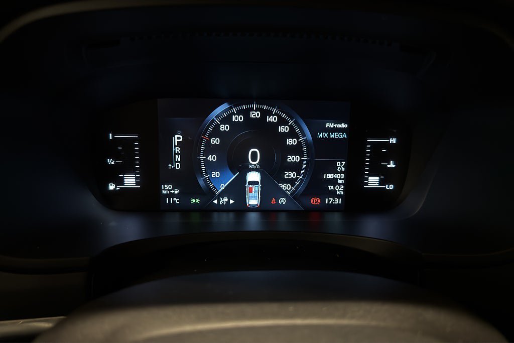 Vehicle Image 13