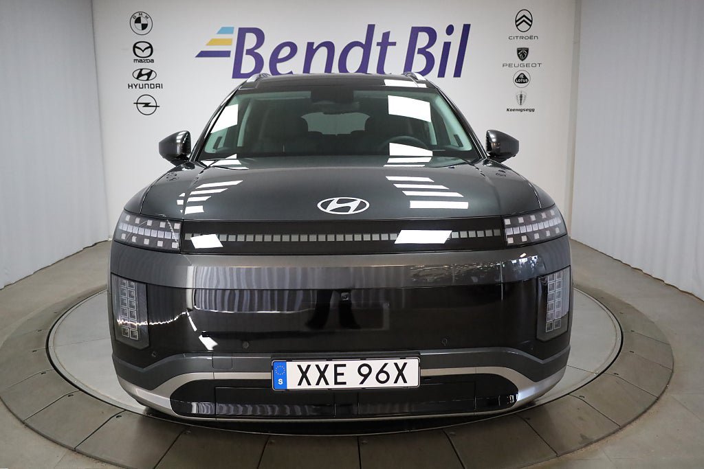 Vehicle Image 19