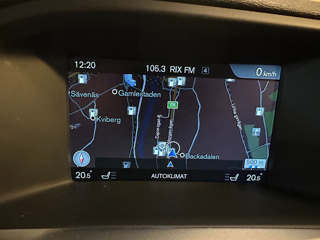 Vehicle Image 12