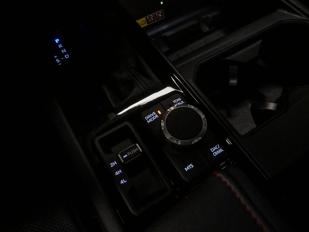 Vehicle Image 27