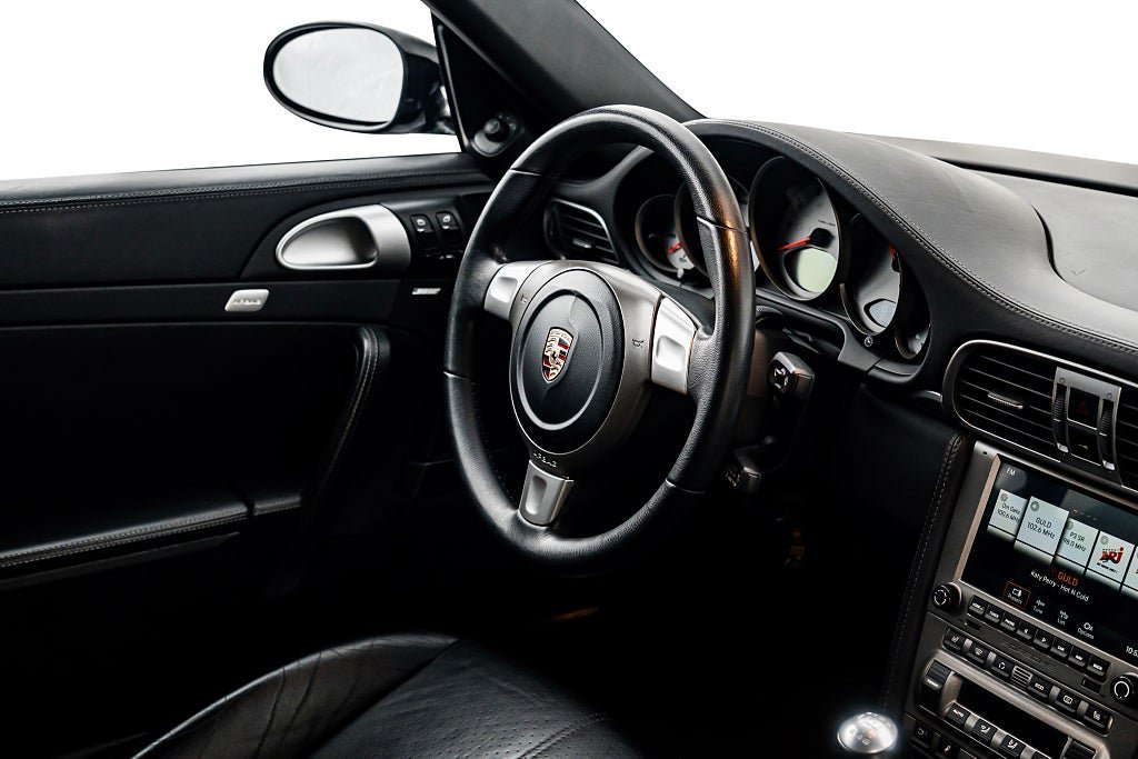 Vehicle Image 30