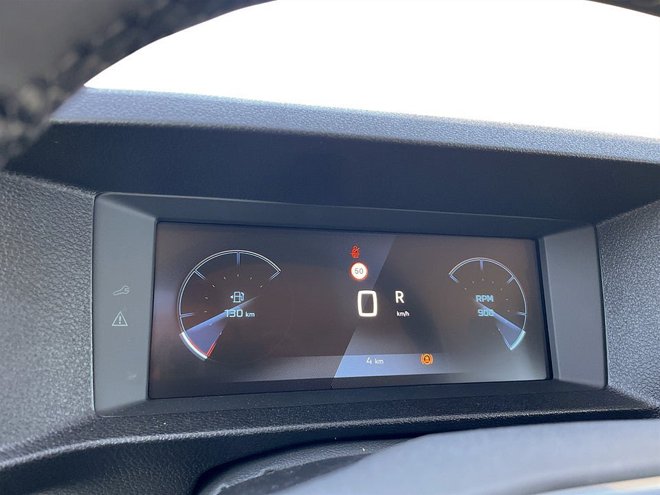Vehicle Image 13