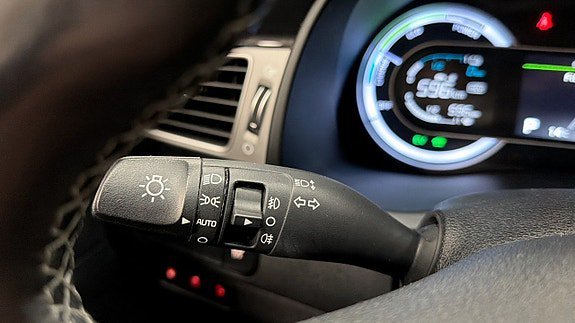 Vehicle Image 23