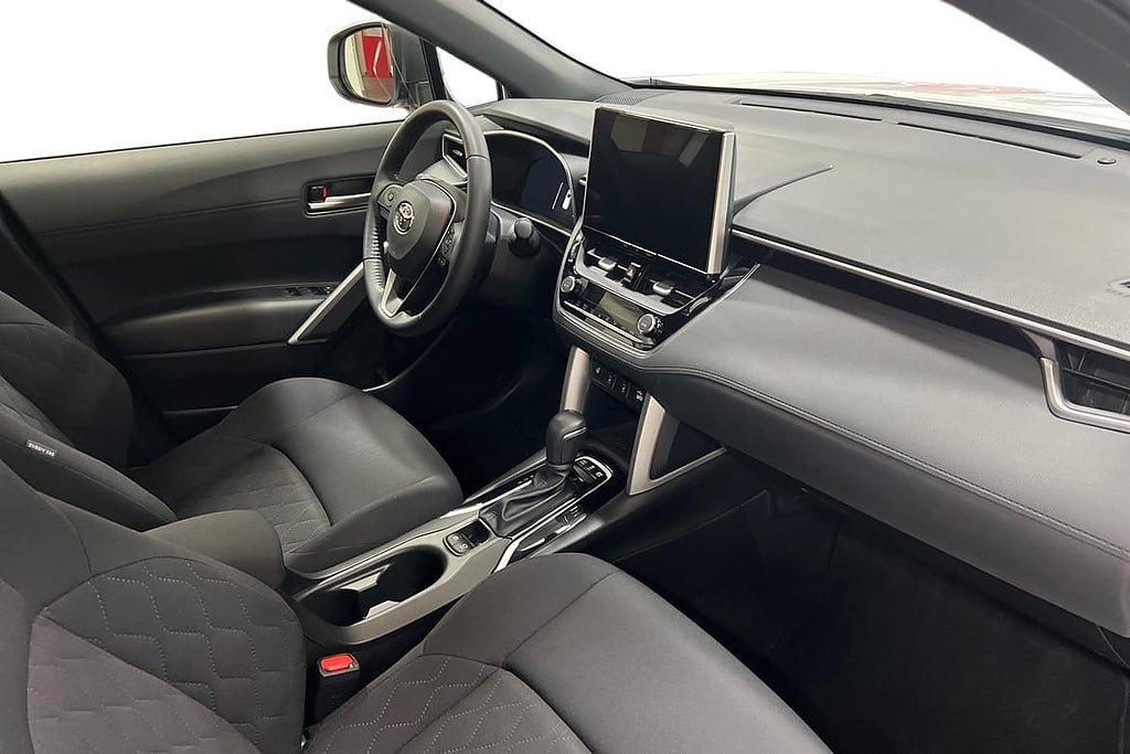 Vehicle Image 6