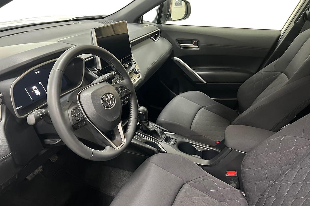 Vehicle Image 12