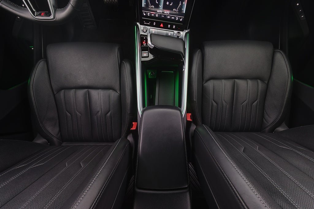 Vehicle Image 13