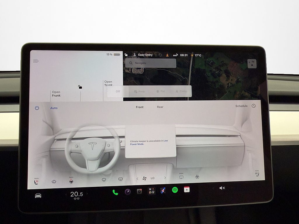 Vehicle Image 17