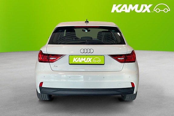 Vehicle Image 6