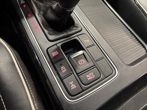 Vehicle Image 26