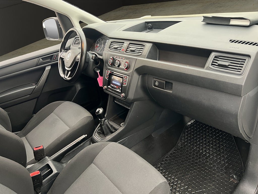 Vehicle Image 26