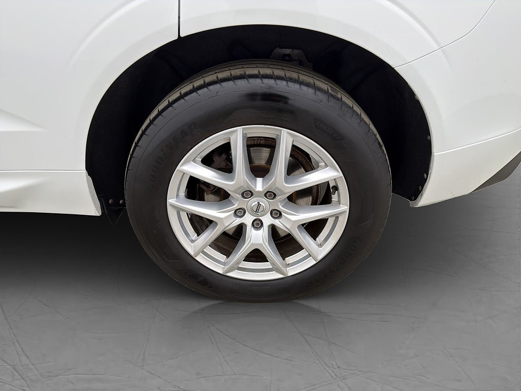 Vehicle Image 33