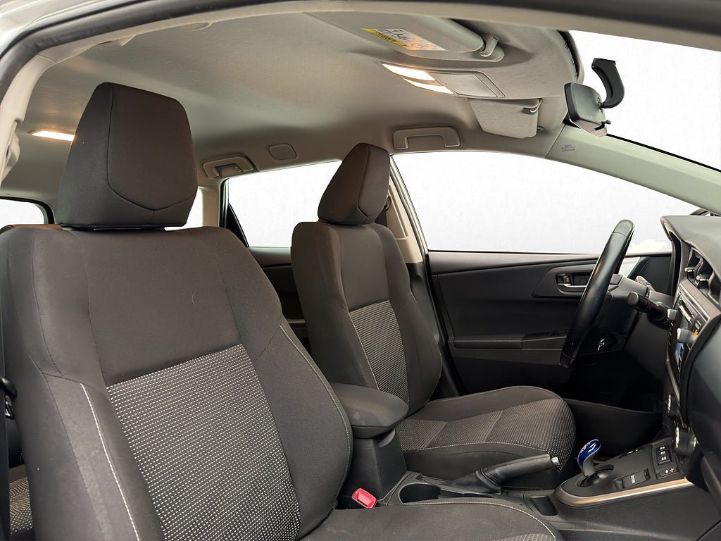 Vehicle Image 22