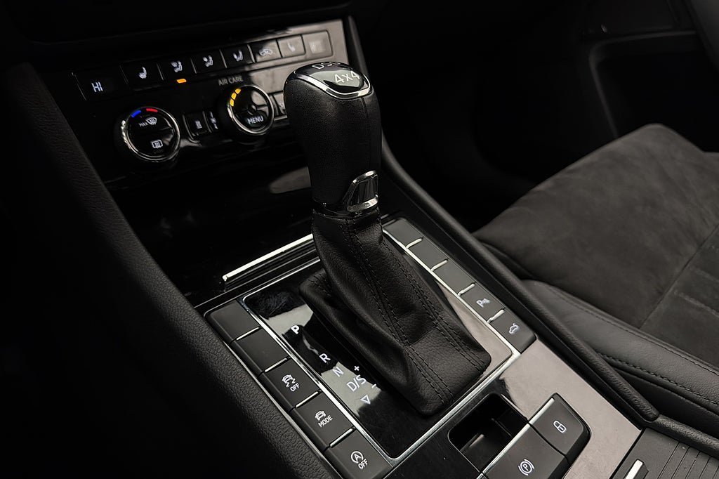 Vehicle Image 27
