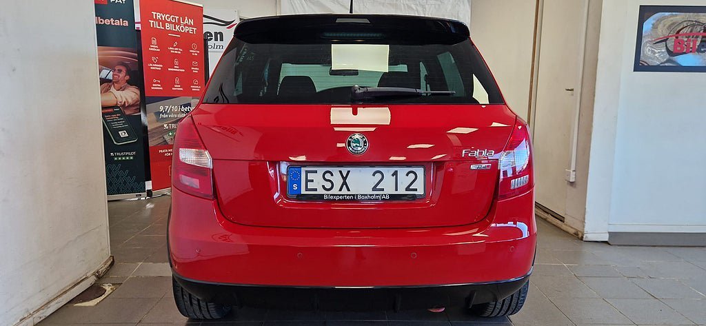 Vehicle Image 7