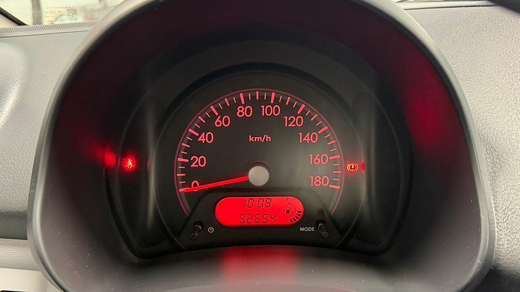 Vehicle Image 13