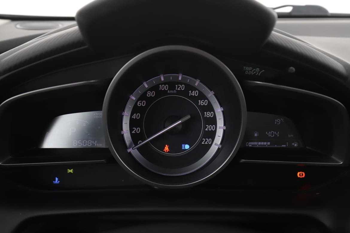 Vehicle Image 19