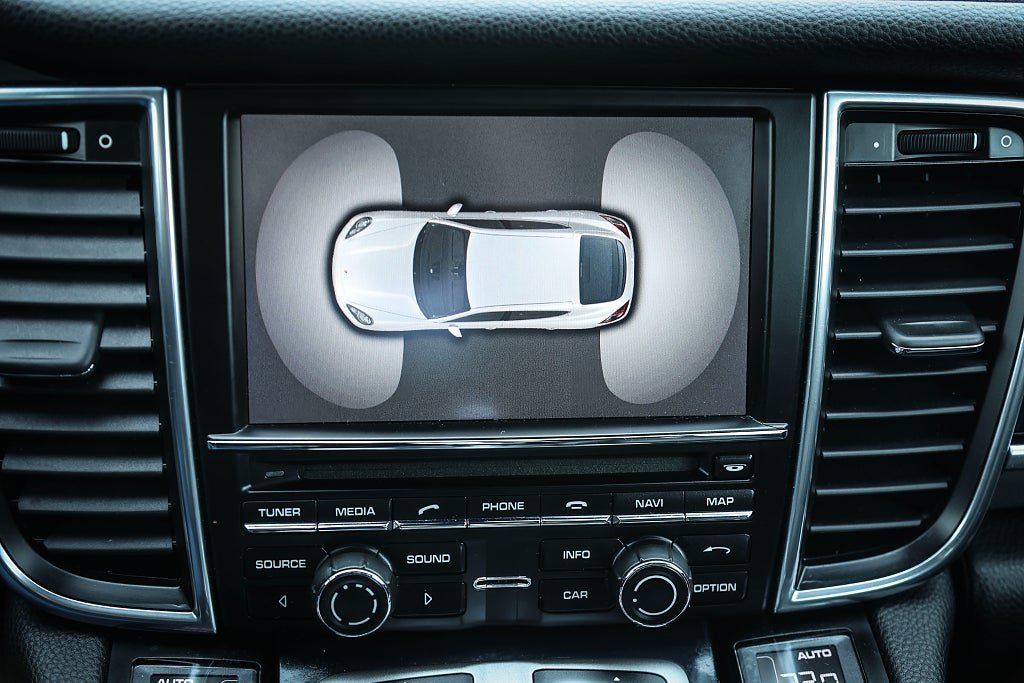 Vehicle Image 18